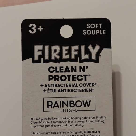 Firefly Clean N' Protect Rainbow High Rotary Power Toothbrush With Cap, Soft - Picture 9 of 11